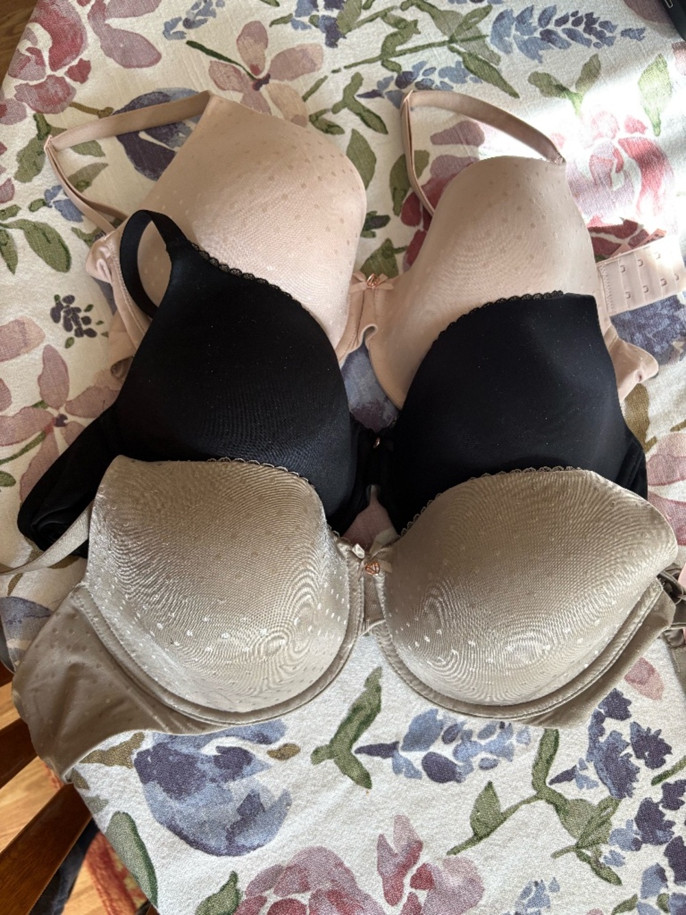 Victoria's Secret bras 38C NEW